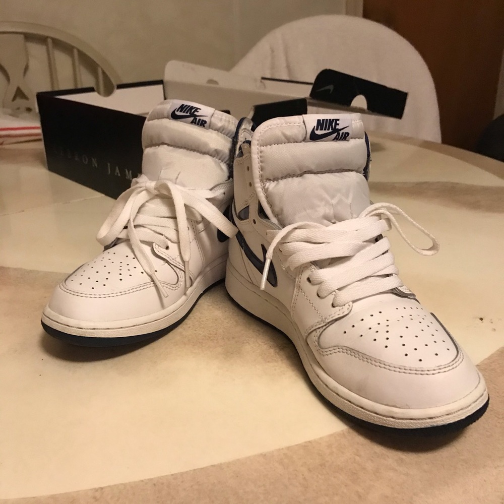 Youth Nike Air